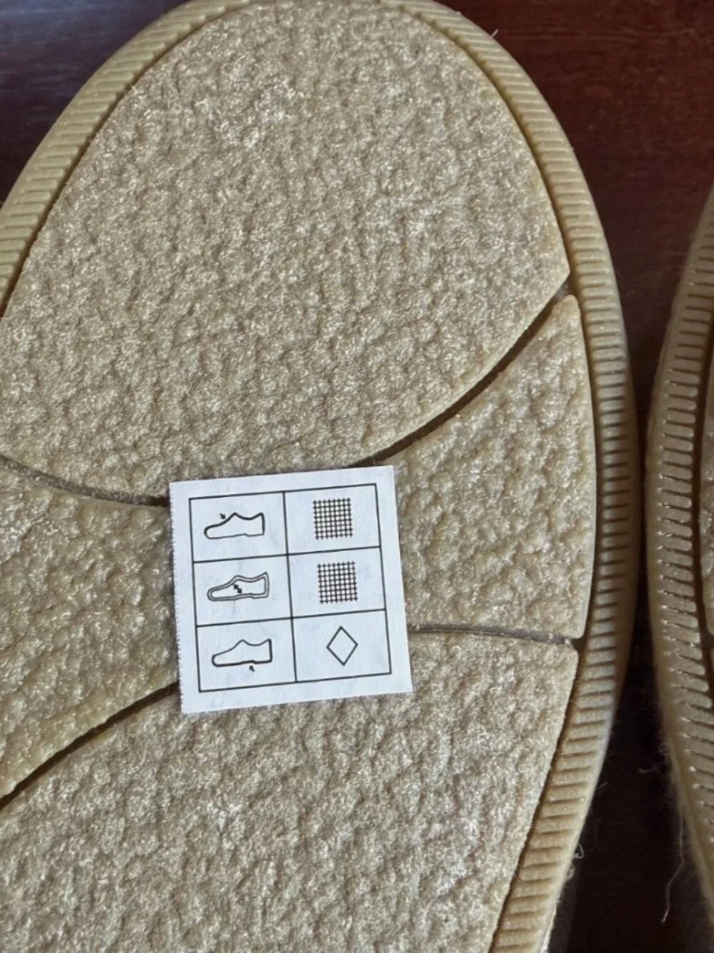 Bobs From Skechers Shoes Womens 9.5 Espadrille Beige Slip On Wedge Heels NEW